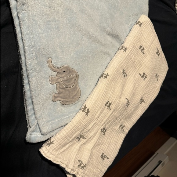 Set of 3 baby/toddler blankets. Cozy, super cute, functional. - Picture 6 of 11